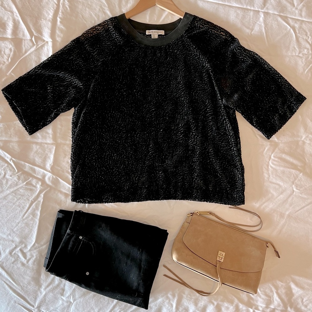 REISS NINETEEN SEVENTY ONE “MARIE” SHORT SLEEVE TOP, USA SZ 10 (runs like S-M)